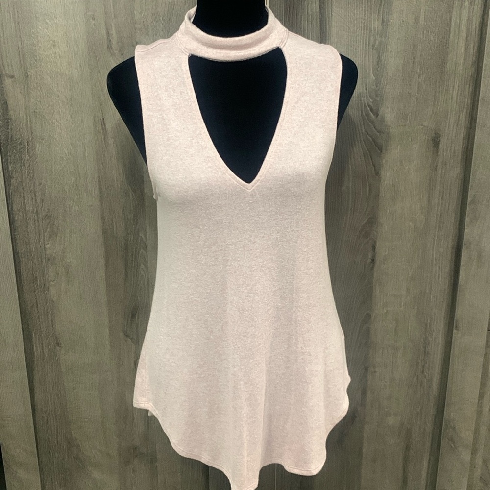 Express Fashions Peek A Boo Neckline Pink Knit Tank Top Women's Size X-Small